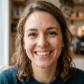 A smiling lady with yellow teeth thumbnail