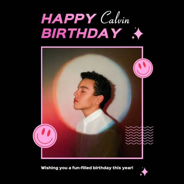 黒とピンクの写真付きの誕生日フレーム