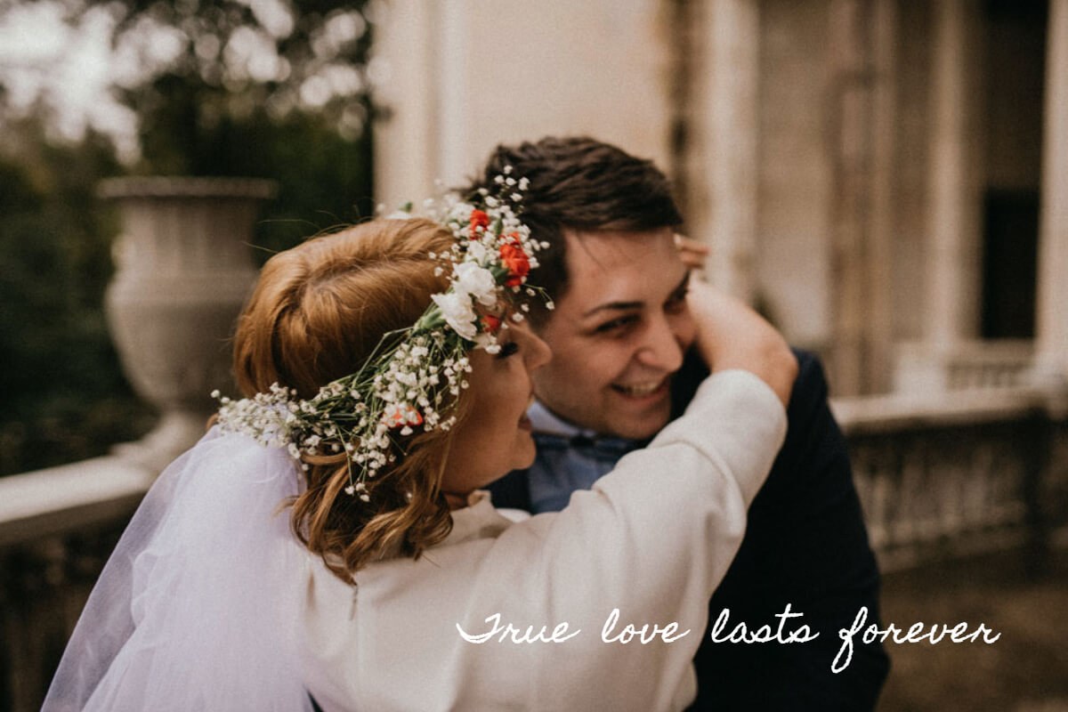 Create watermark for wedding photo